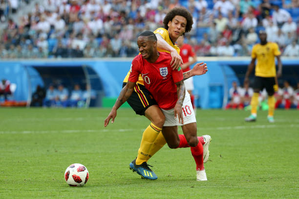 一直备受争 一直备受争